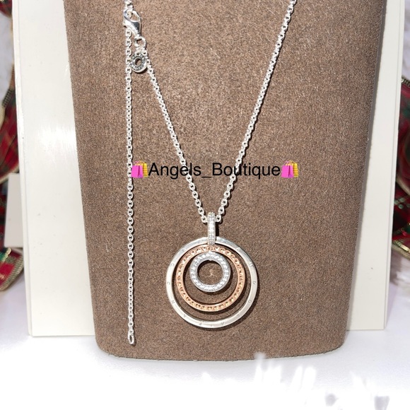 New Pandora Two-Tone Circles Pendant & Necklace, Rose Gold-Plated - Picture 3 of 9